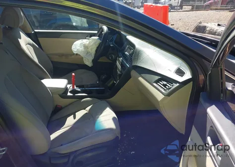 2016 Hyundai Sonata from USA, damaged, VIN 5NPE24AF1GH388217